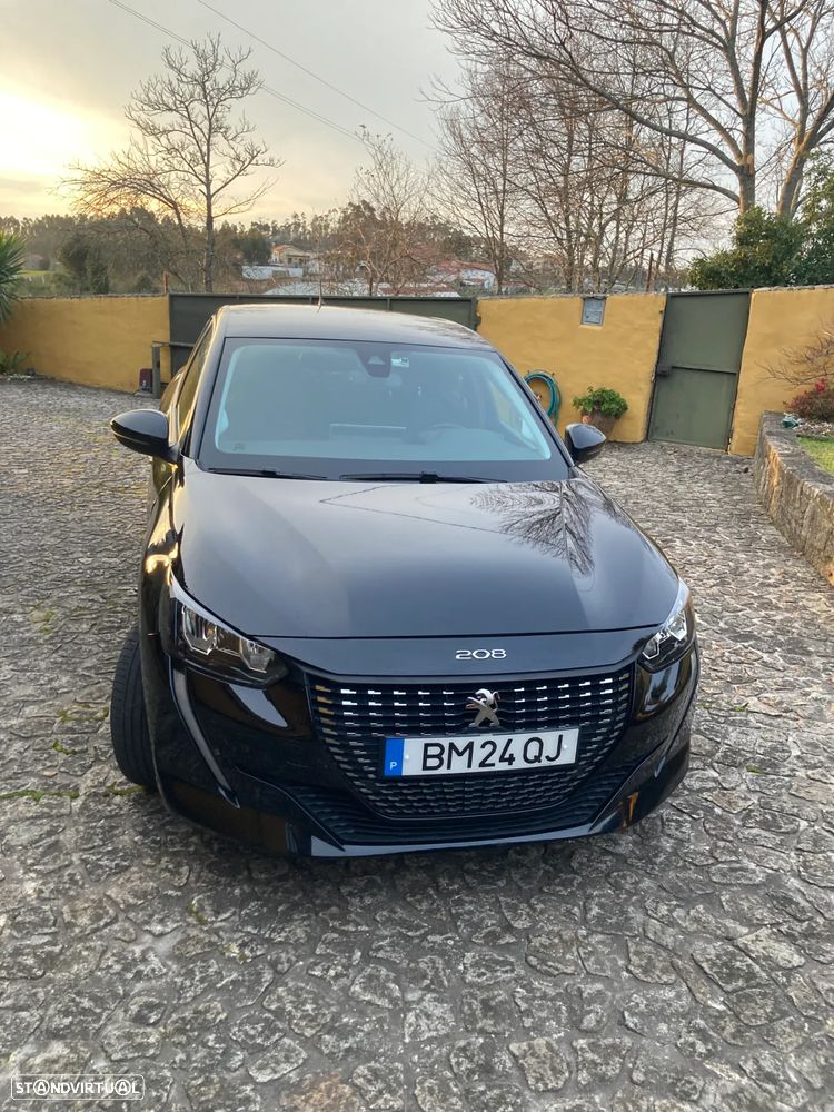 Peugeot 208 PureTech 100 EAT8 Allure - 4