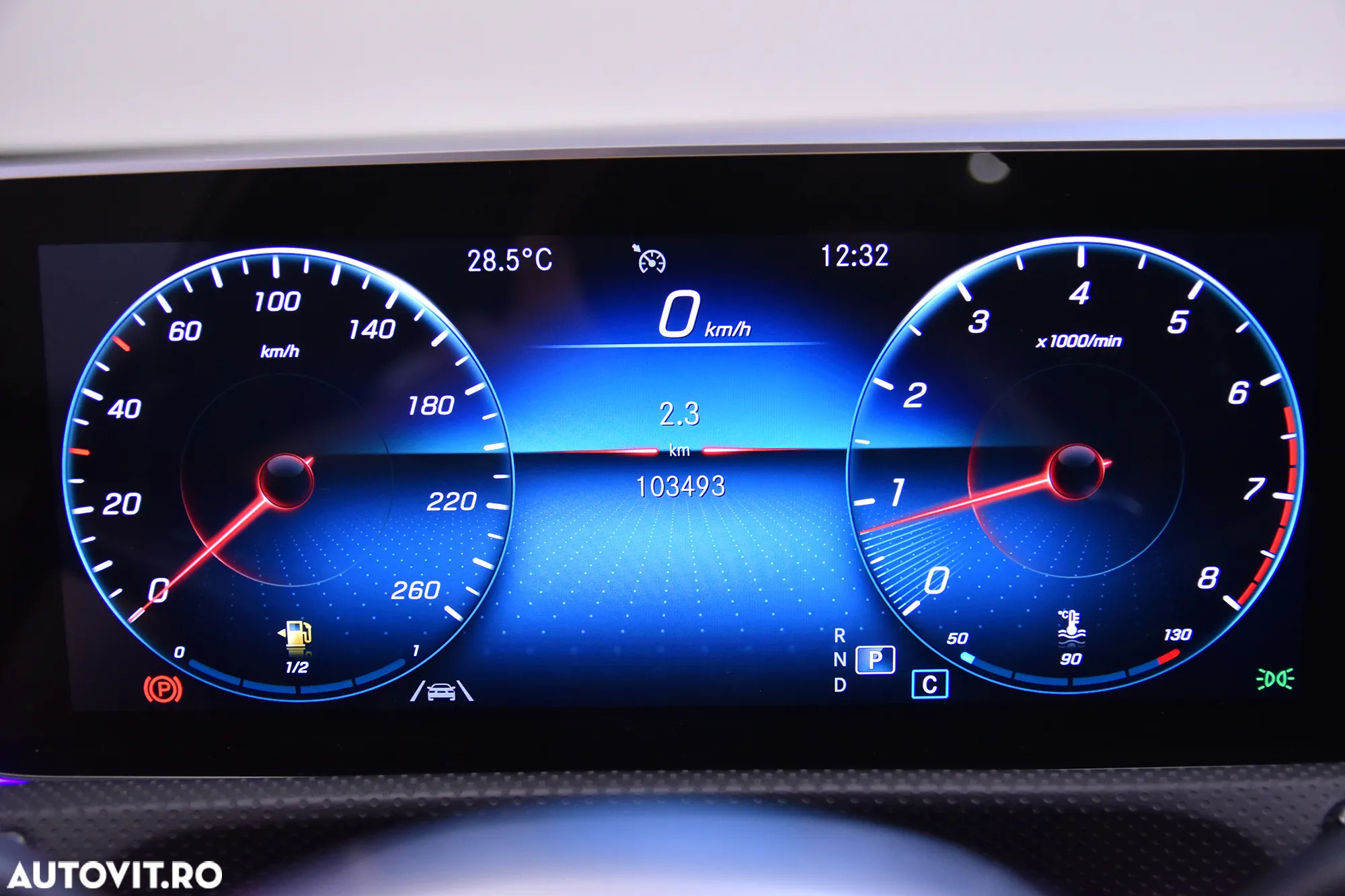 Mercedes-Benz A 250 4Matic 7G-DCT AMG Line - 10