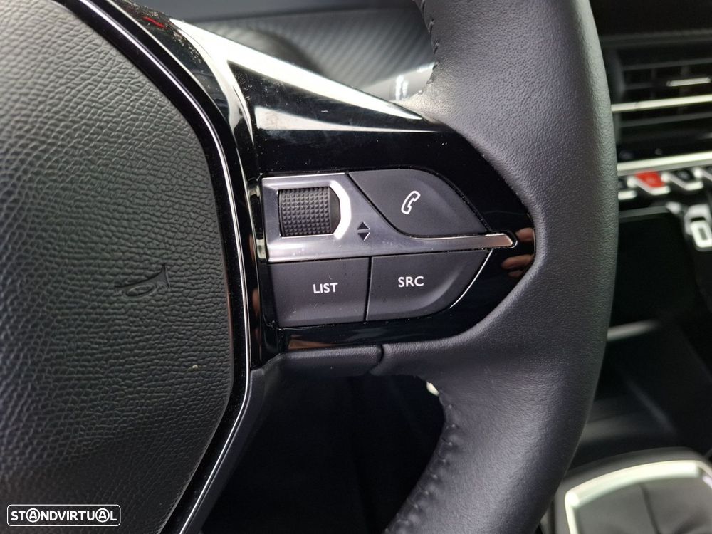 Peugeot 2008 1.2 PureTech Style — fotografia 16