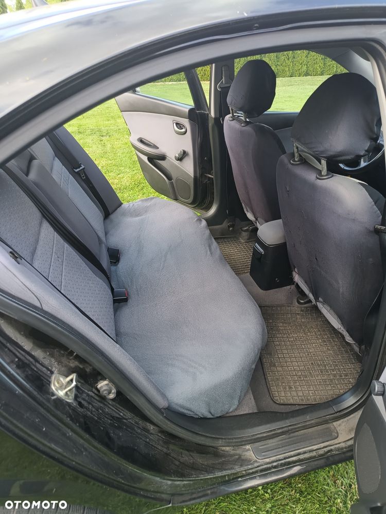 Nissan Primera - 6
