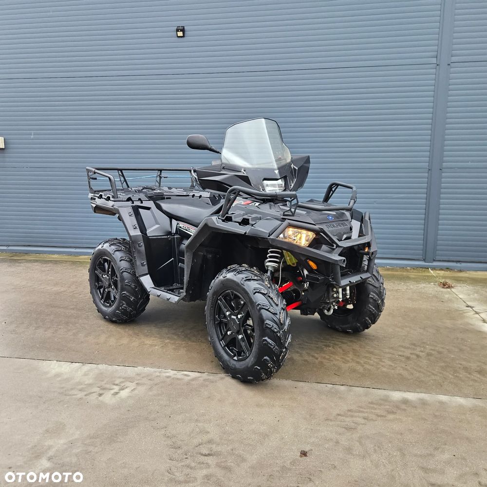 Polaris Sportsman - 1