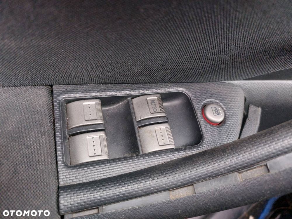 PRZEŁĄCZNIK PANEL SZYB LEWY PRZÓD HONDA CIVIC VII FL - 1