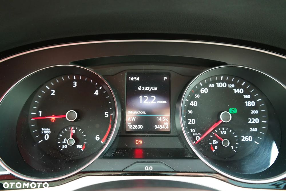 Volkswagen Passat 2.0 TDI Bi-Turbo BMT 4Mot Highline DSG - 18