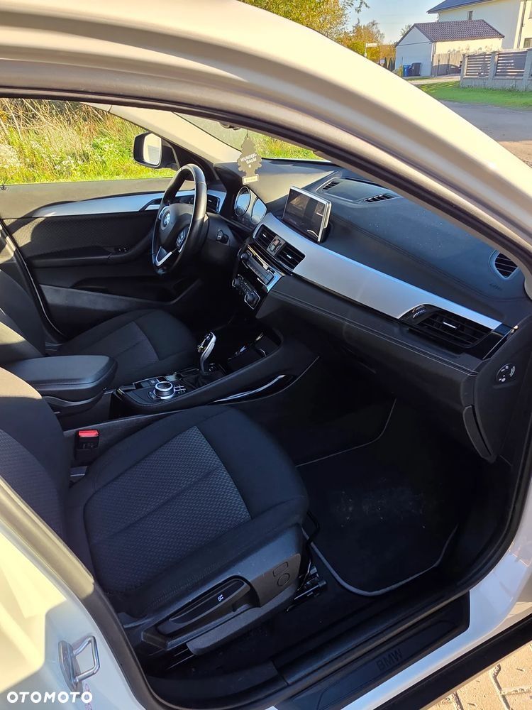 BMW X2 sDrive18i Advantage - 24
