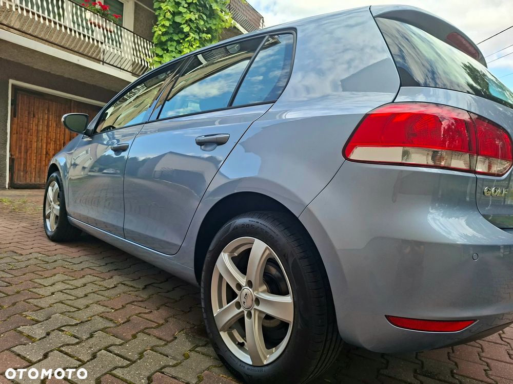 Volkswagen Golf - 12