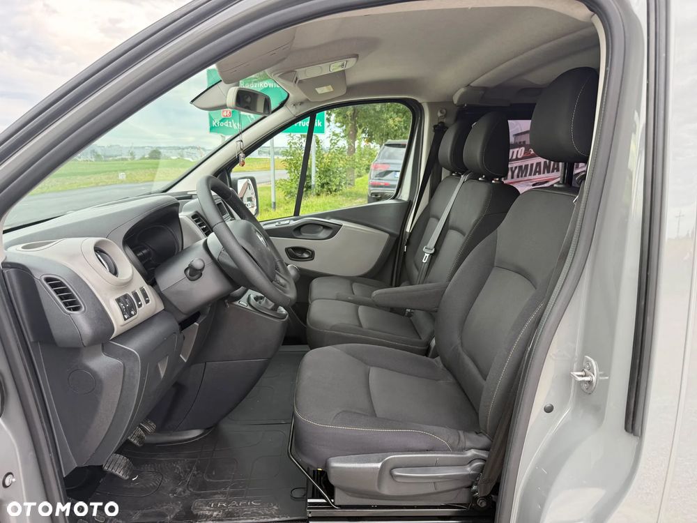 Renault Trafic ENERGY Combi Expression - 13