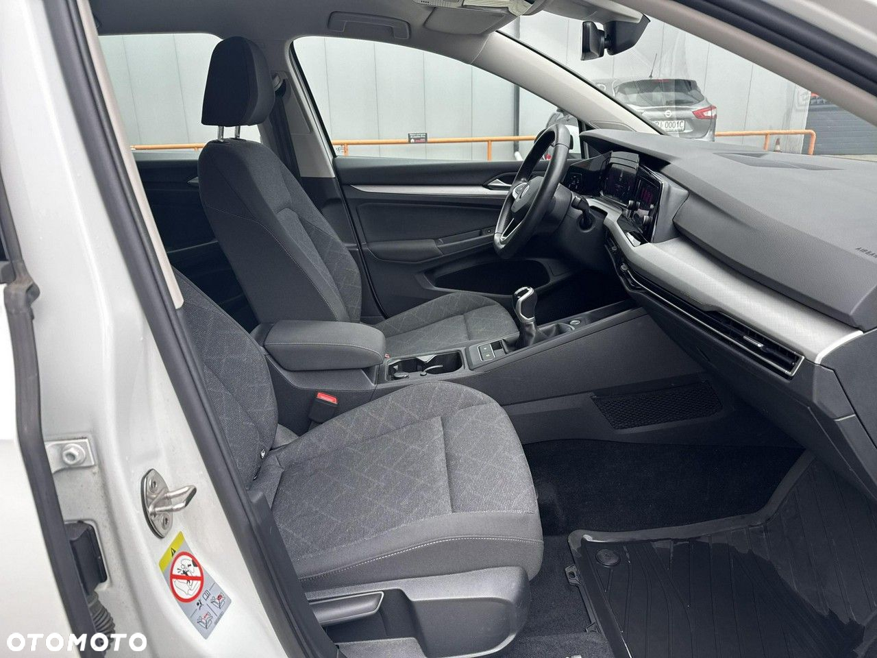 Volkswagen Golf - 20