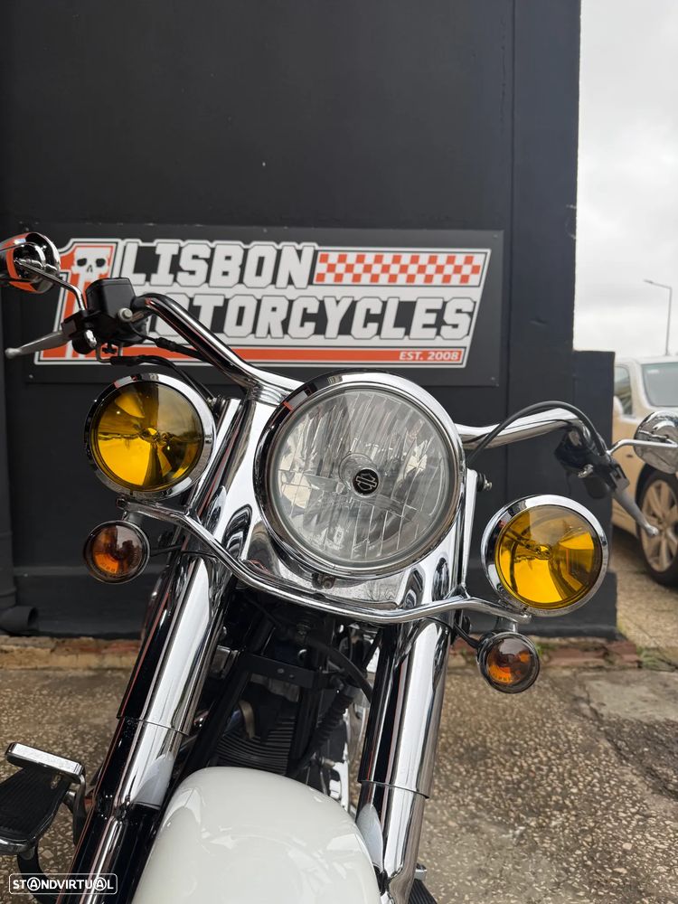 Harley-Davidson FLSTNI Softail Deluxe - 8