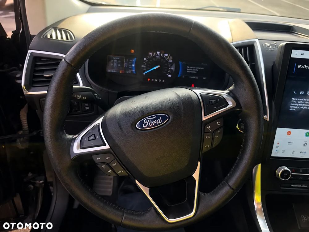 Ford Edge - 10