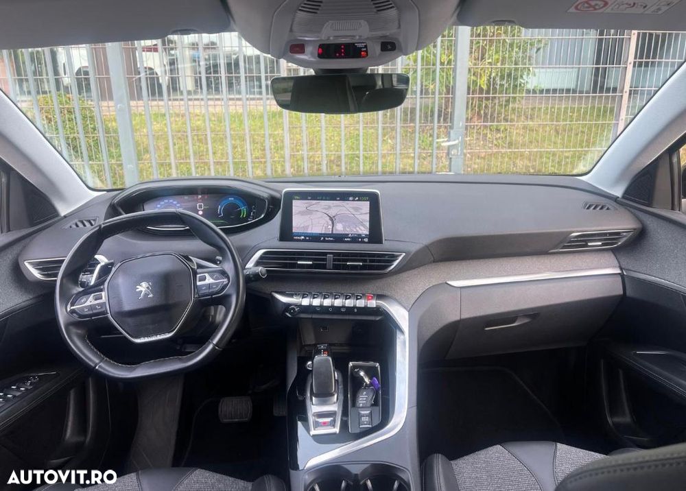 Peugeot 3008 PHEV 180 EAT8 Allure Pack - 6