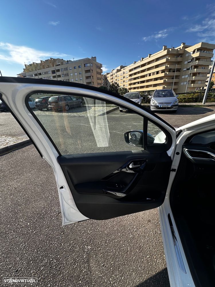 Peugeot 208 1.6 BlueHDi Access - 15