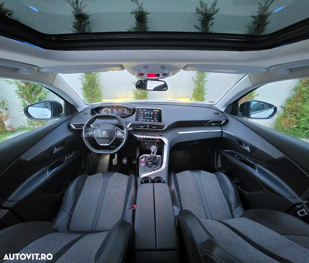 Peugeot 5008 - 6