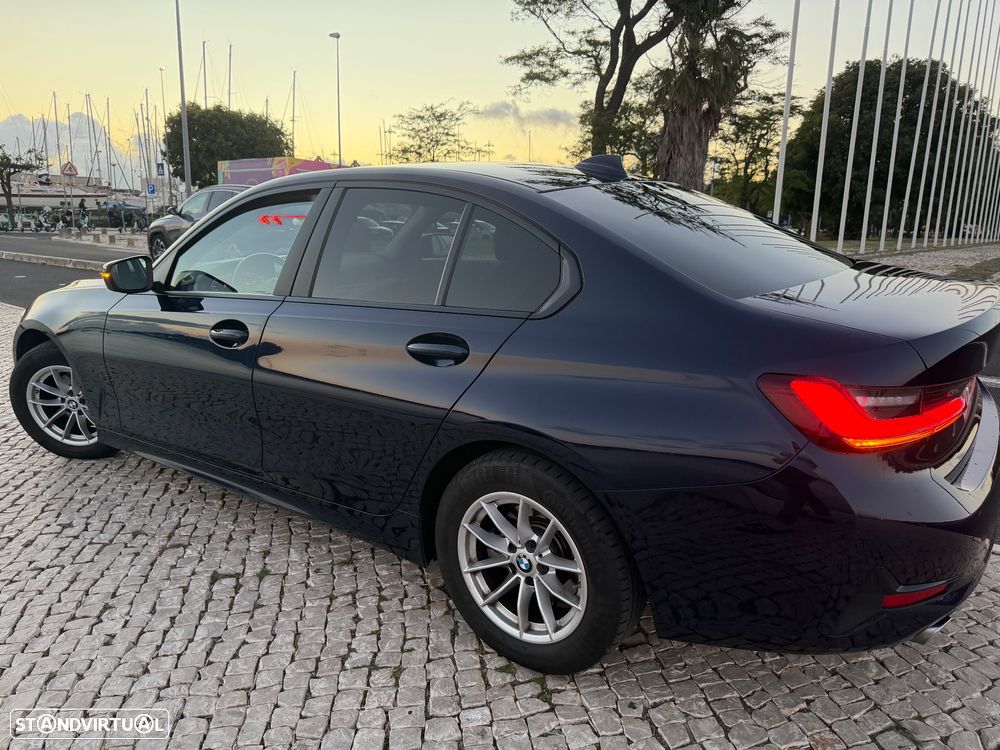 BMW 318 d Auto - 16