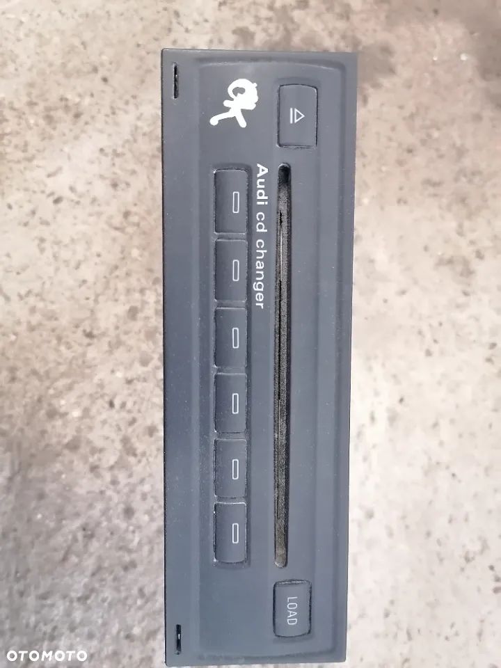 Zmieniarka Czytnik Płyt CD Audi OE 4E0035111 4E0910111C - 2