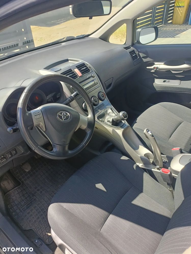 Toyota Auris 1.4 D-4D - 6