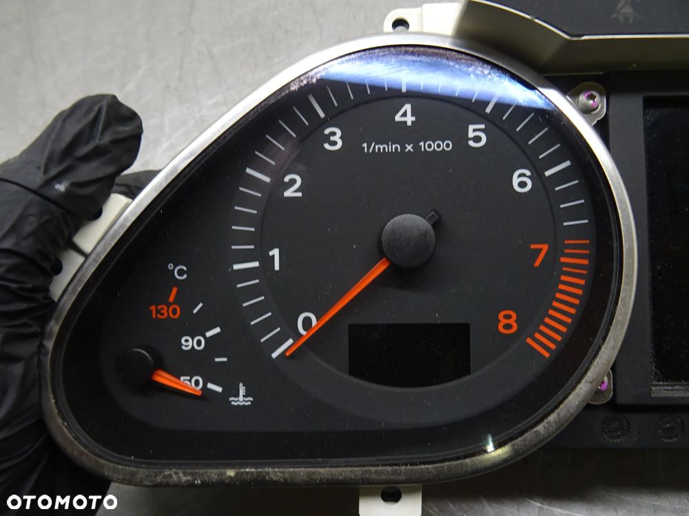 AUDI A6 C6 KOMBI 04-07 2.0T LICZNIK ZEGARY 4F0920901F - 4