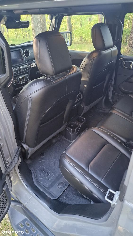 Jeep Gladiator 3.0 V6 MultiJet Overland - 8