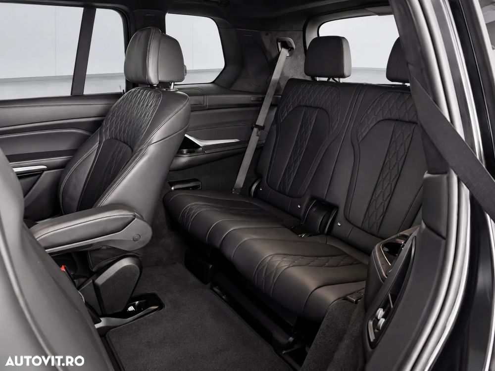 BMW X7 xDrive40d - 11