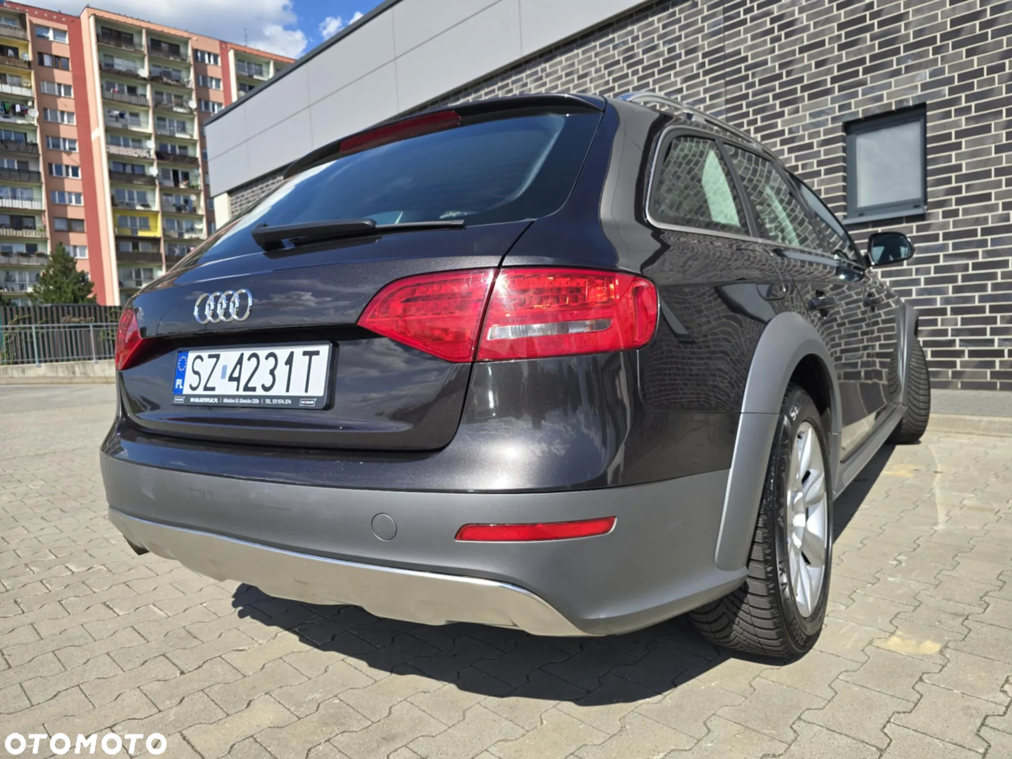 Audi A4 Allroad 2.0 TDI Quattro - 12