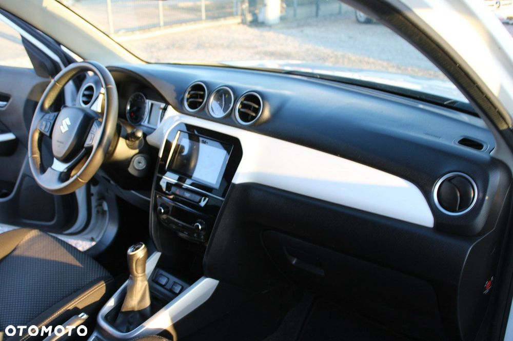 Suzuki Vitara - 17