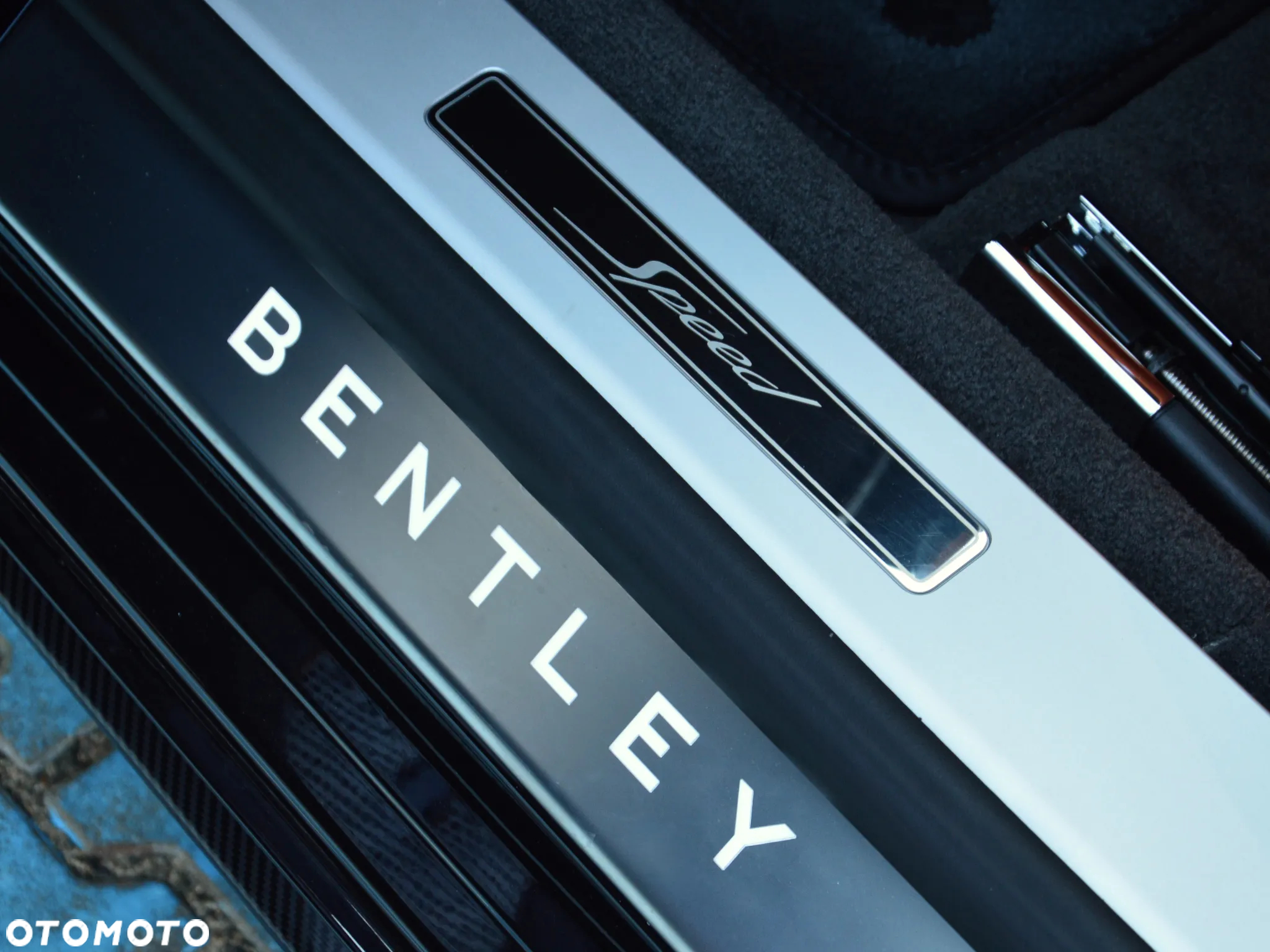 Bentley Flying Spur W12 S - 19