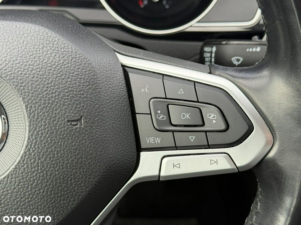 Volkswagen Passat 2.0 TDI EVO Business - 17
