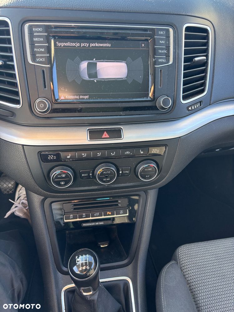 Volkswagen Sharan - 9