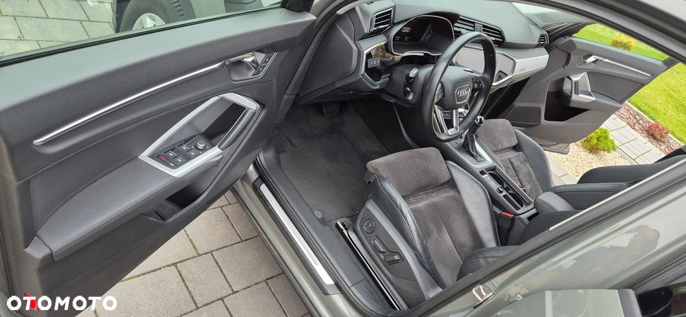 Audi Q3 - 13
