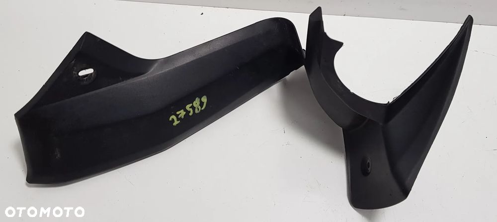 Yamaha Fazer FZS 600  Wypełnienie Owiewka czaszy prawe - 2