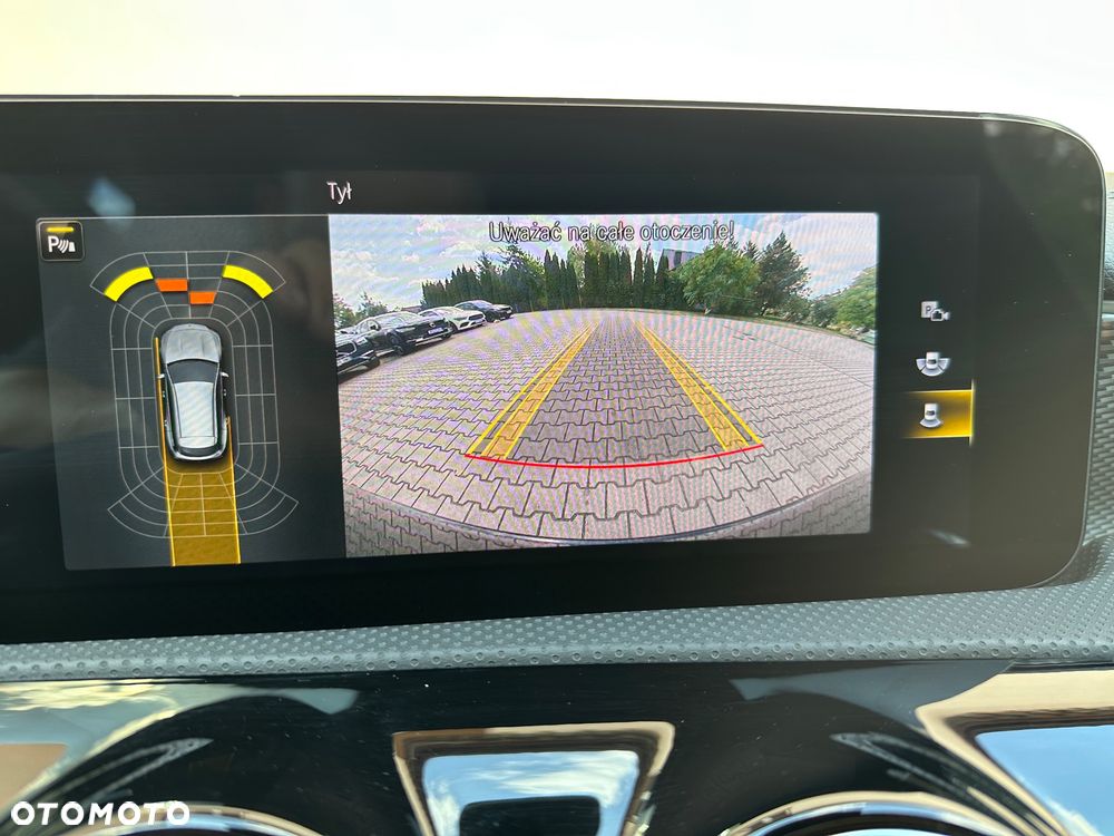Mercedes-Benz CLA 180 d 8G-DCT Progressive Line Advanced - 24