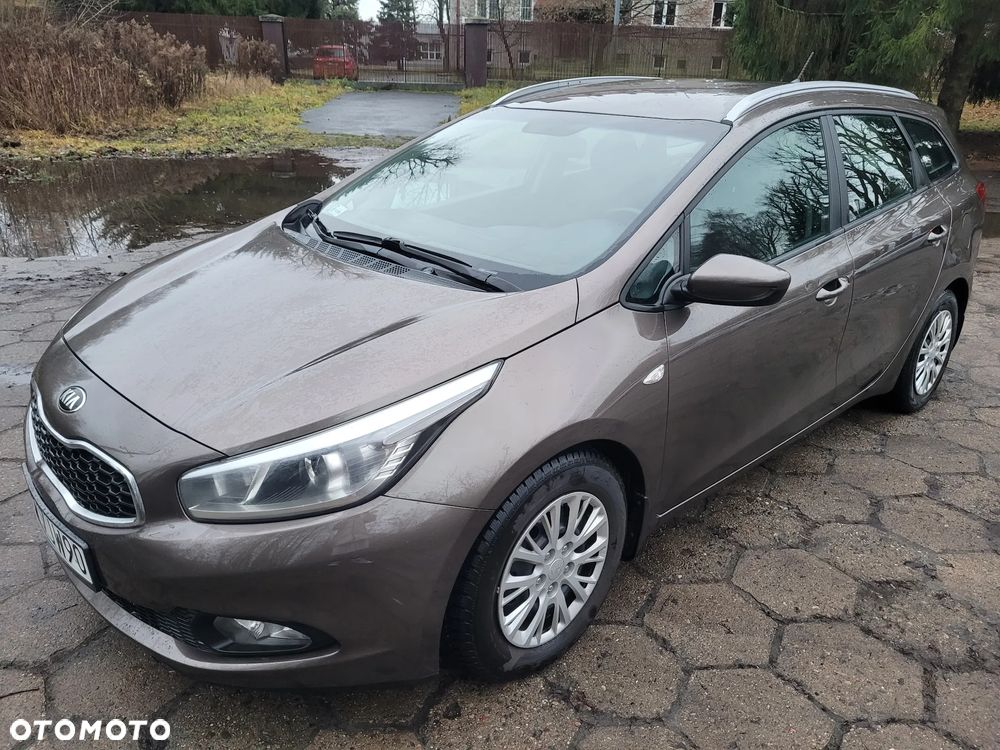 Kia Ceed 1.6 GDI L - 1