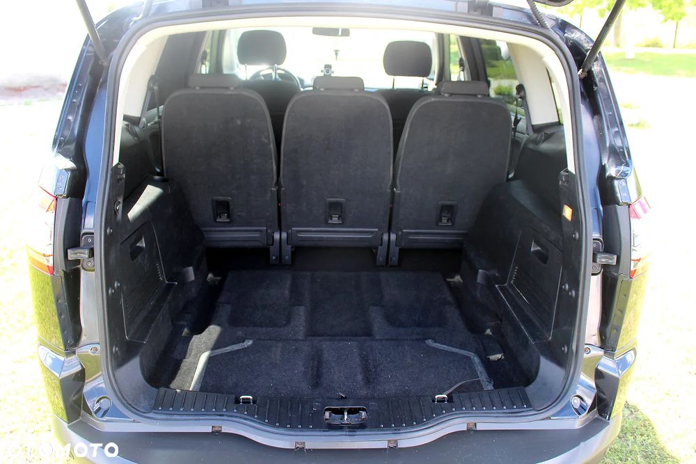 Ford S-Max 2.0 TDCi Titanium - 11