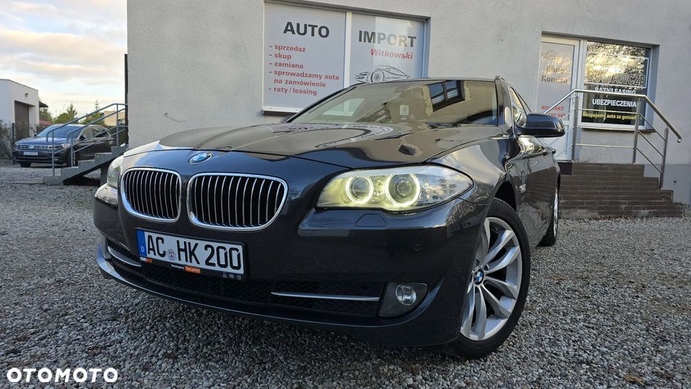 BMW Seria 5 520d Sport-Aut - 2