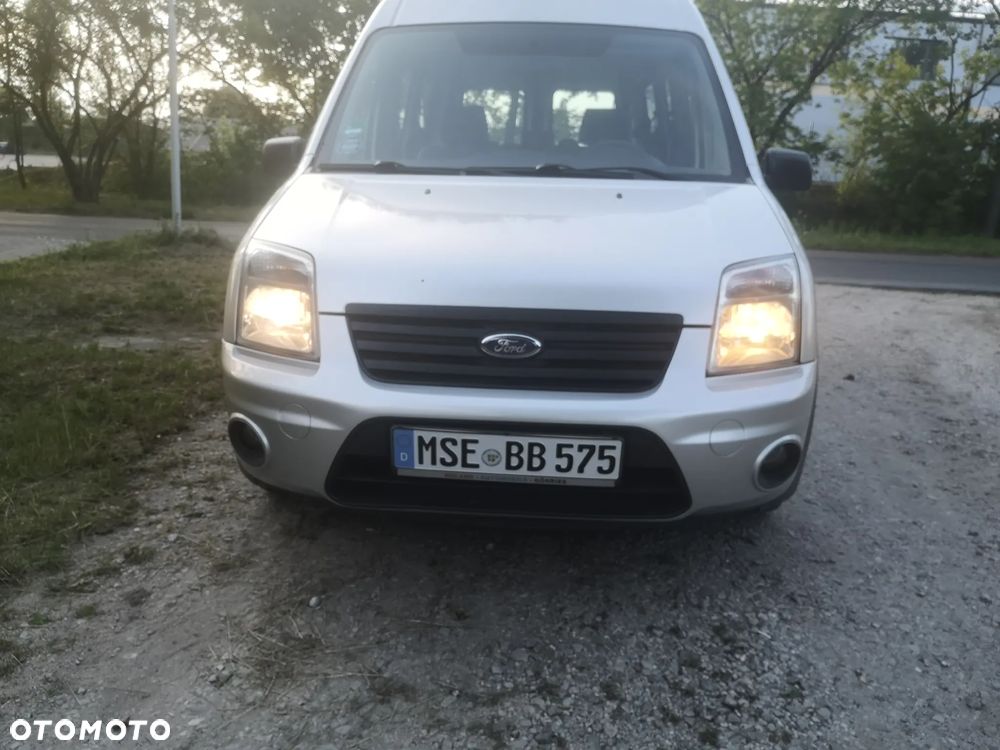 Ford Tourneo Connect - 3