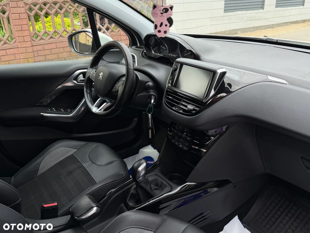 Peugeot 2008 1.5 BlueHDi Allure - 14