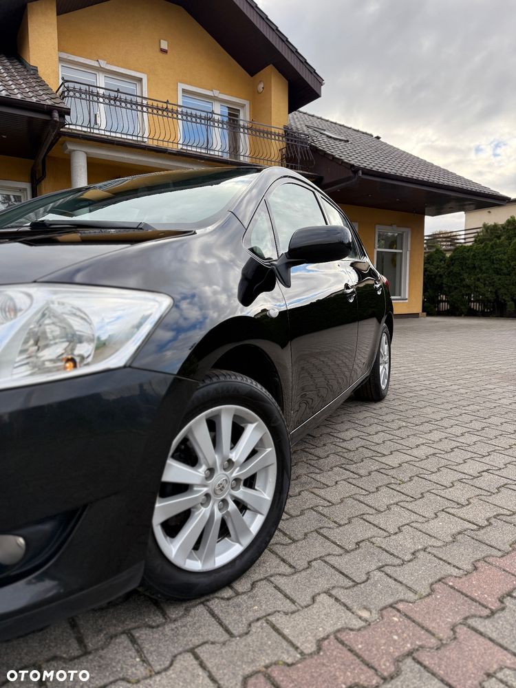 Toyota Auris 1.6 VVT-i Prestige - 4