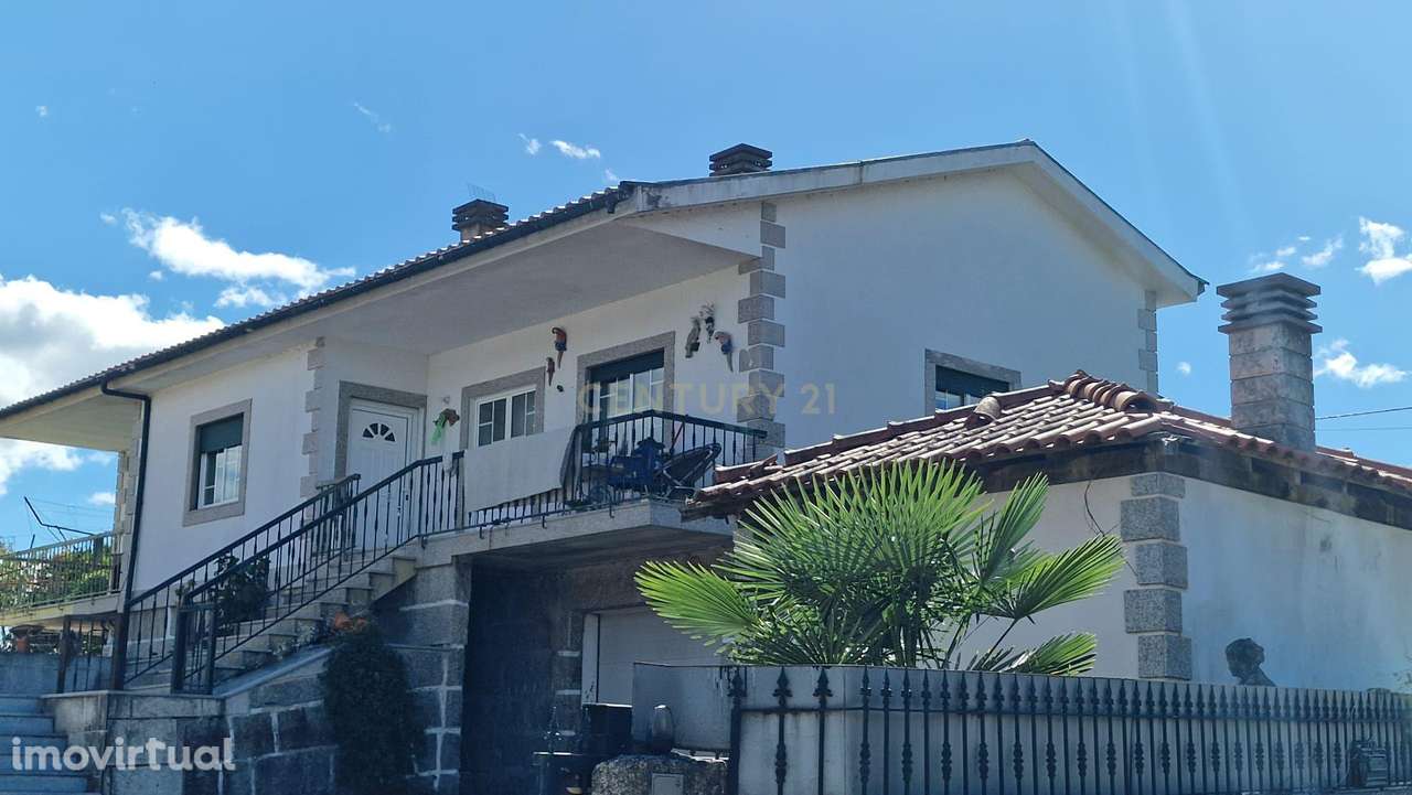 Fantástica moradia com 5 quartos, situada em Prozelo, Arcos de Valdeve - Grande imagem: 3/33