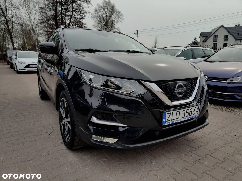 Nissan Qashqai - 2