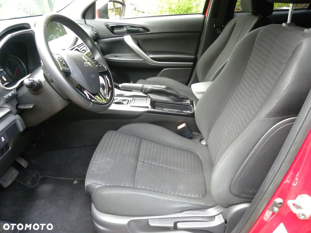 Mitsubishi Eclipse Cross 1.5 T-MIVEC CVT 4WD Spirit+ - 20