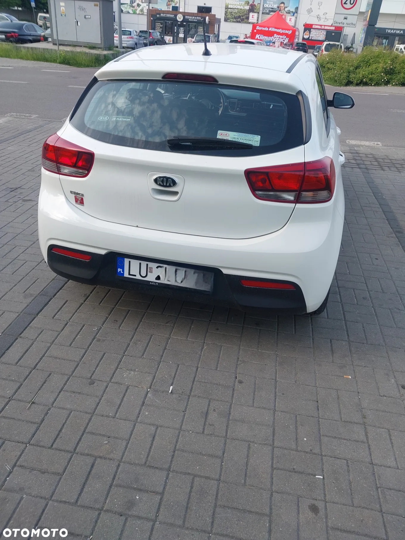 Kia Rio 1.2 L - 7