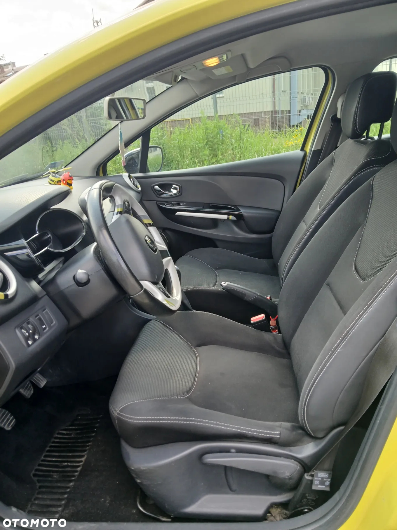 Renault Clio - 9