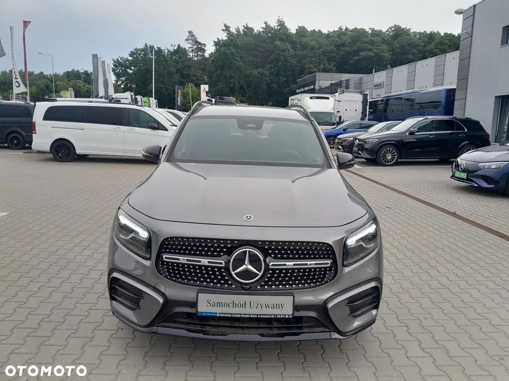 Mercedes-Benz GLB 200 AMG Line 7G-DCT - 9