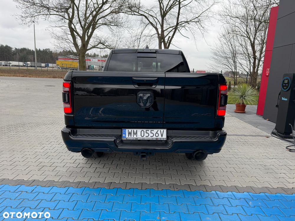 RAM 1500 Crew Cab Limited - 9