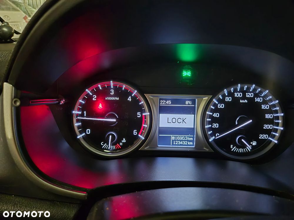 Suzuki Vitara 1.6 DDiS (4x4) Allgrip Comfort - 10