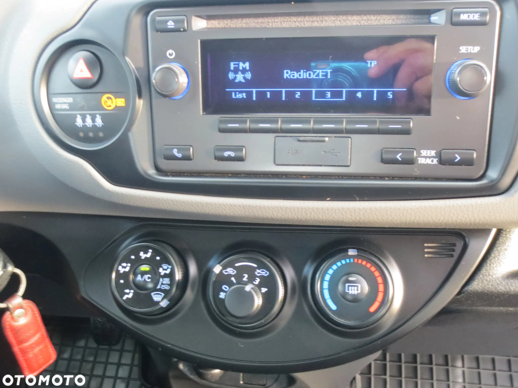Toyota Yaris - 13