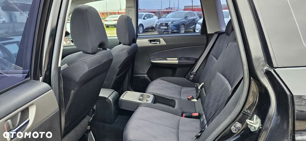 Subaru Forester 2.0X Exclusive - 22