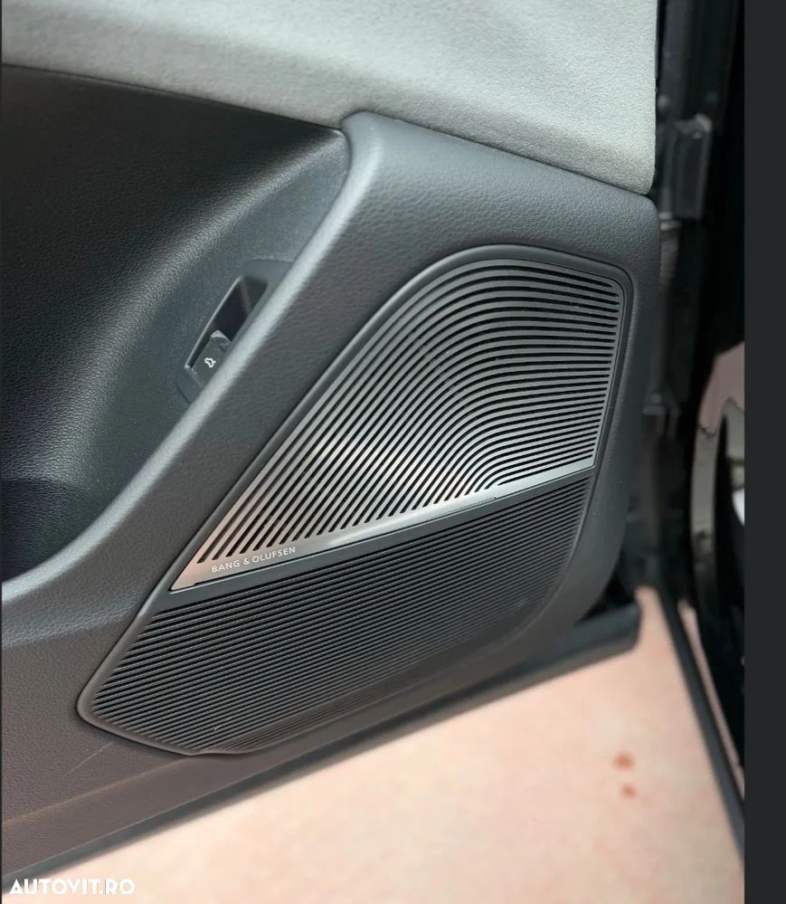 Audi Q8 - 16