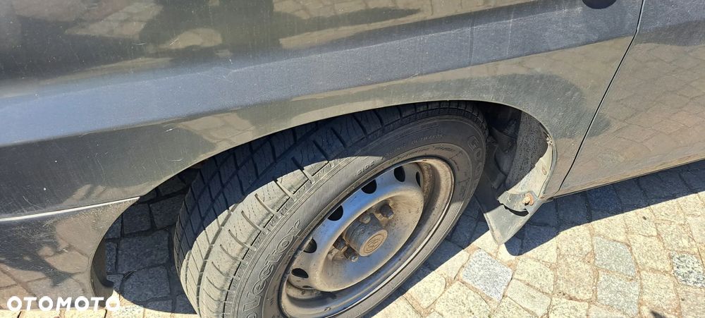Hyundai H 200 H1 - 2