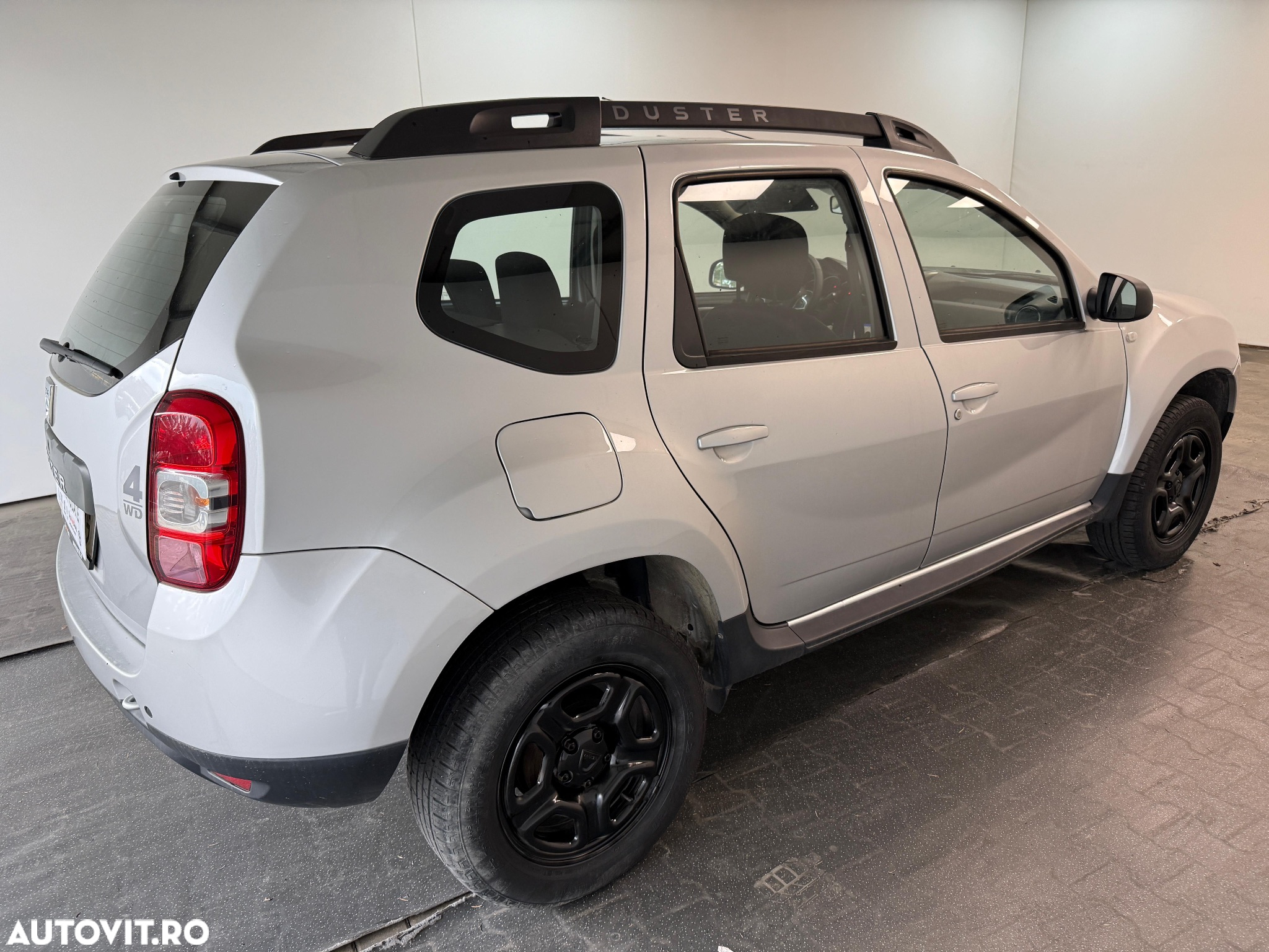 Dacia Duster 1.5 dCi 4x4 SL Connected by Orange - 8