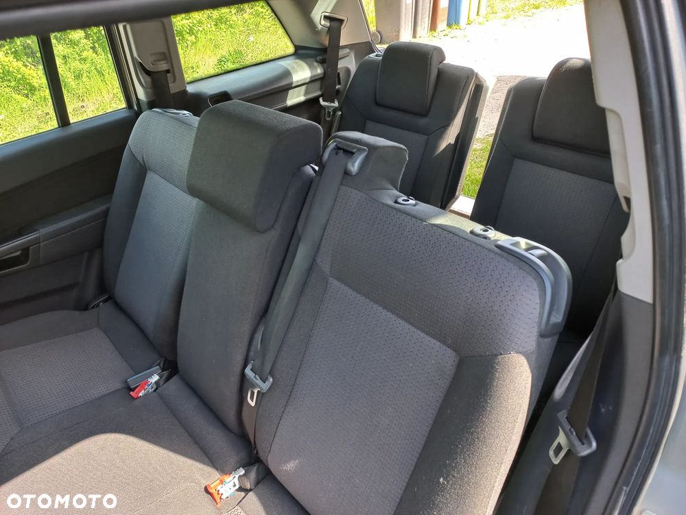 Opel Zafira 1.9 CDTI Sport ActiveSelect - 19